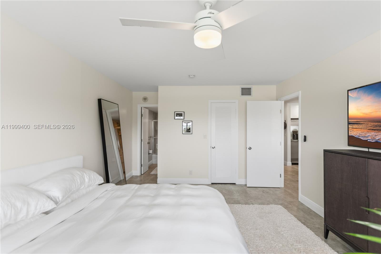 340 Sunset Dr #407, Fort Lauderdale FL 33301