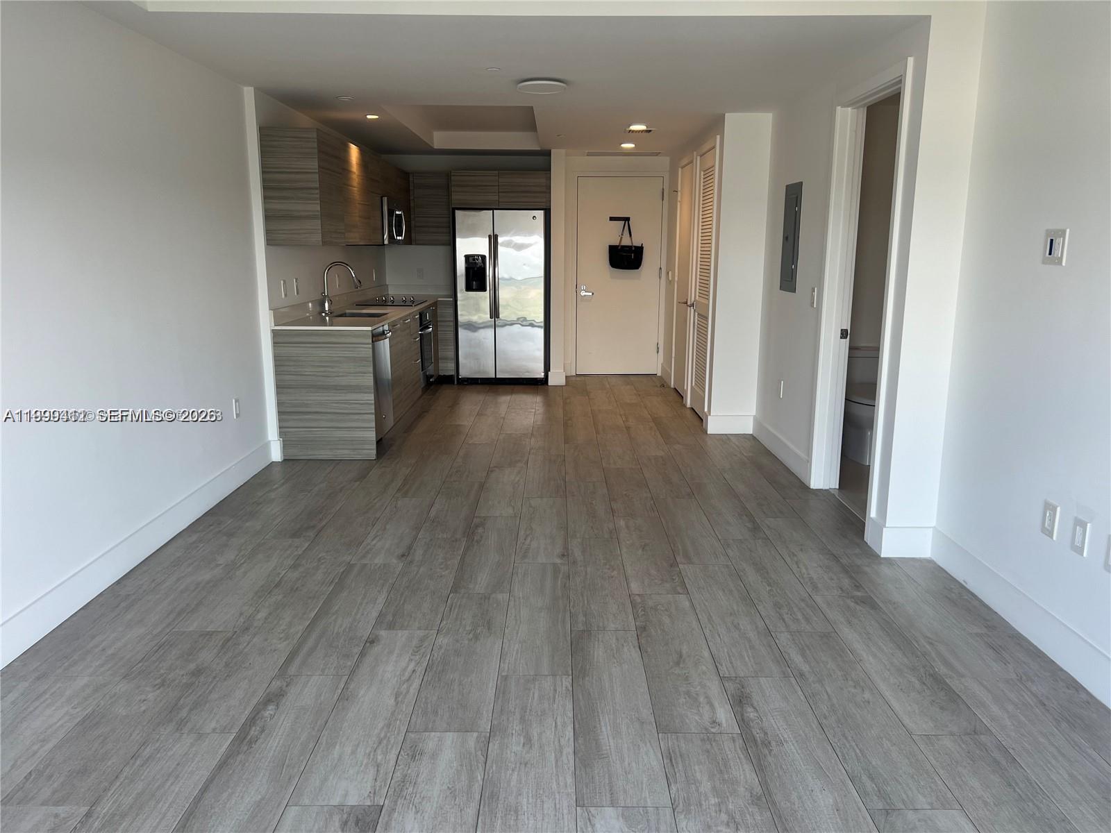 121 NE 34th St #1610, Miami FL 33137