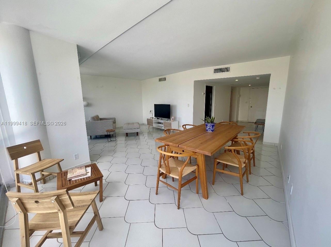 900 Bay Dr #311, Miami Beach FL 33141