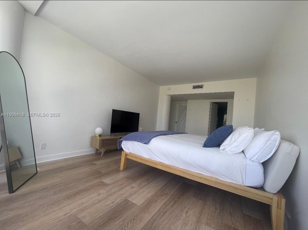 900 Bay Dr #311, Miami Beach FL 33141