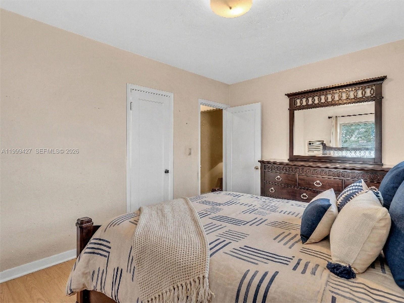 10 SW 72nd Ave, Miami FL 33144