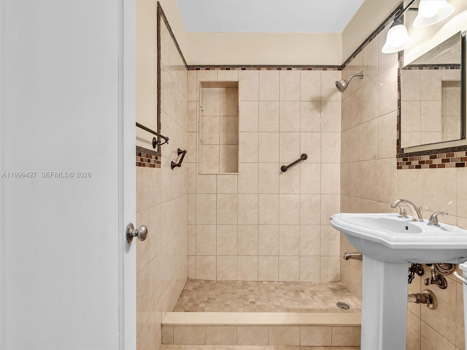 10 SW 72nd Ave, Miami FL 33144