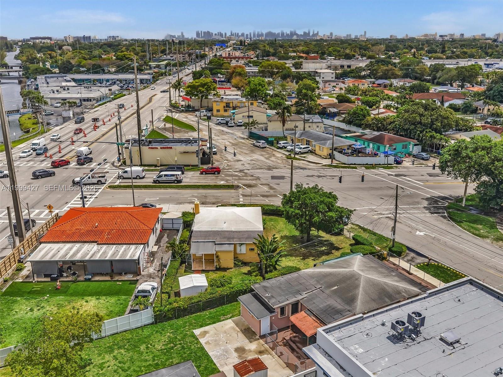 10 SW 72nd Ave, Miami FL 33144