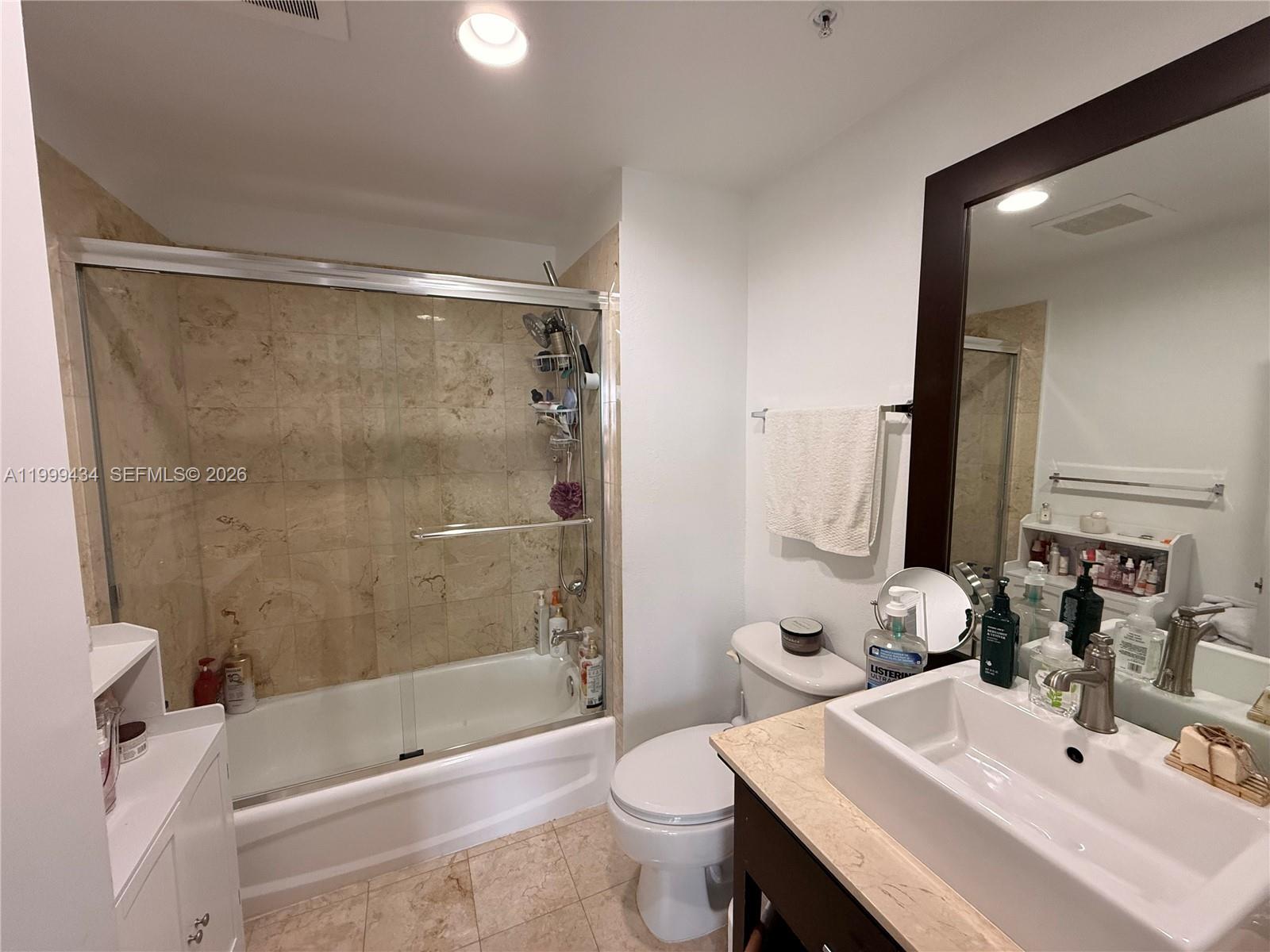 10 Aragon Ave #1104, Coral Gables FL 33134