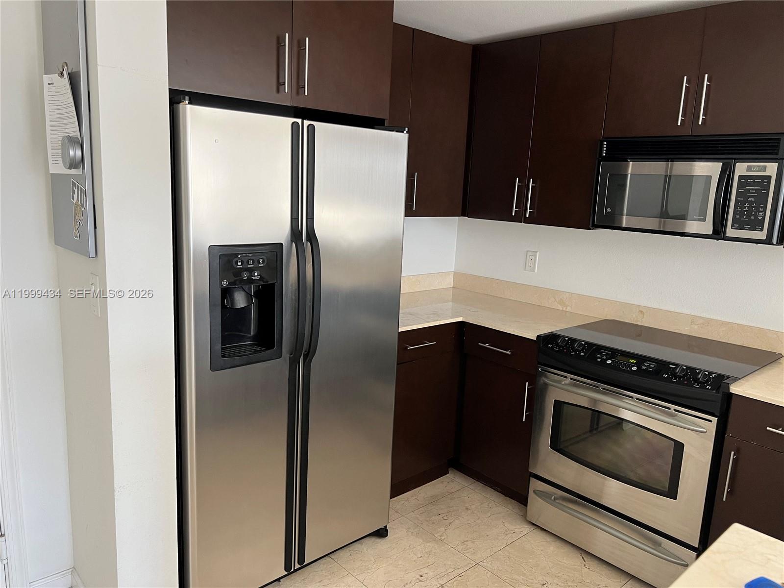 10 Aragon Ave #1104, Coral Gables FL 33134