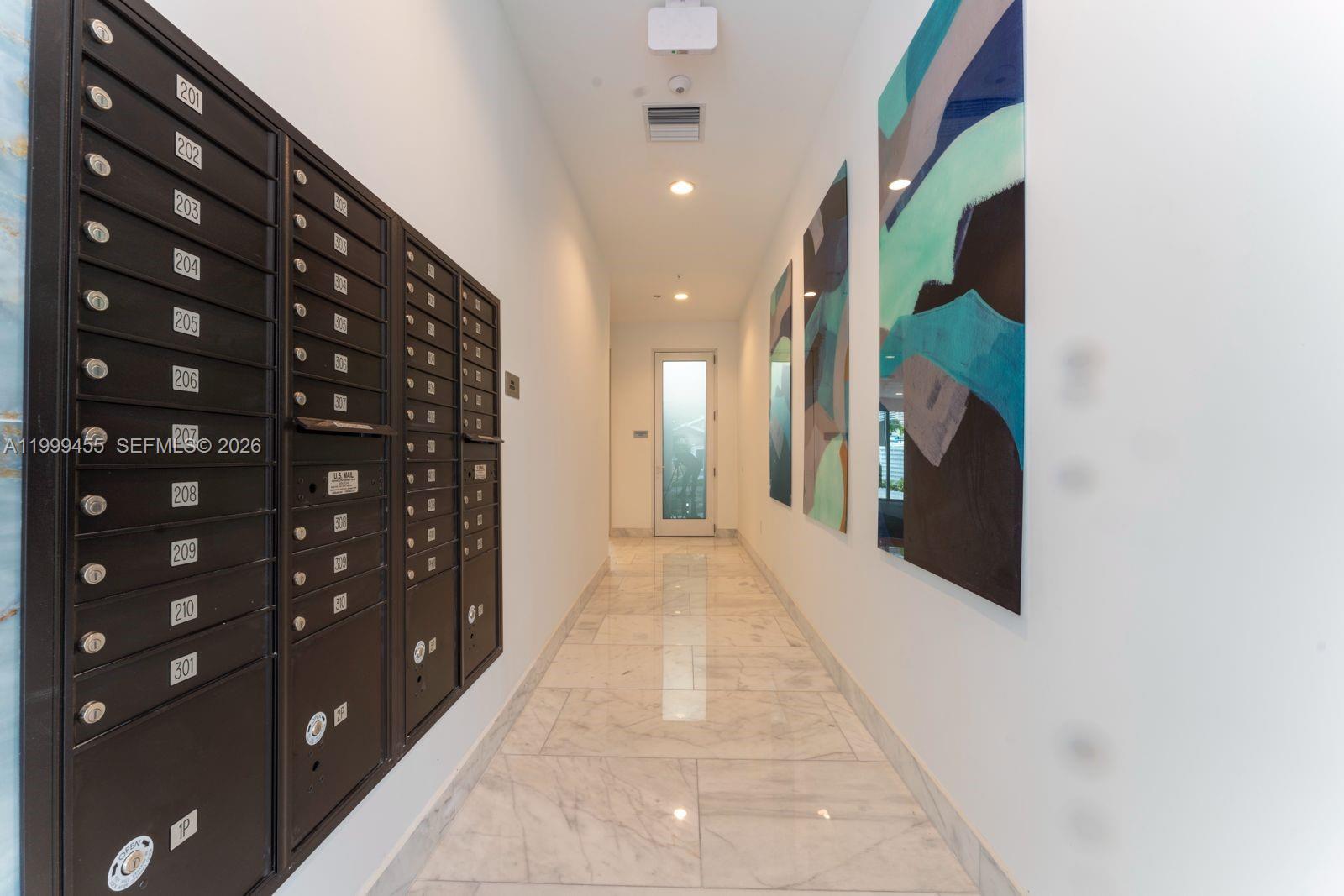 1850 Monroe St #410, Hollywood FL 33020