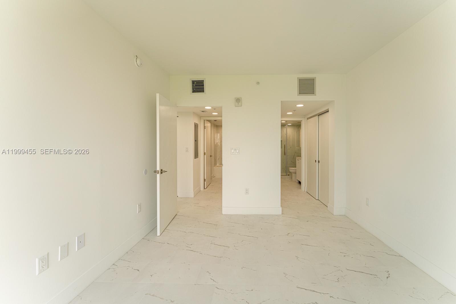1850 Monroe St #410, Hollywood FL 33020