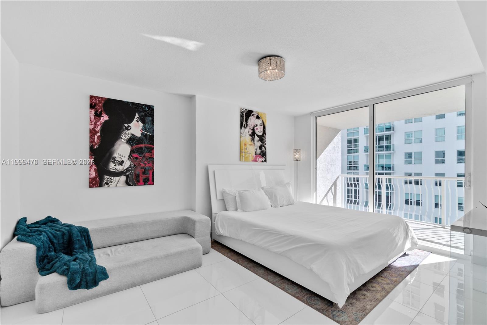 1200 Brickell Bay Dr #2017, Miami FL 33131