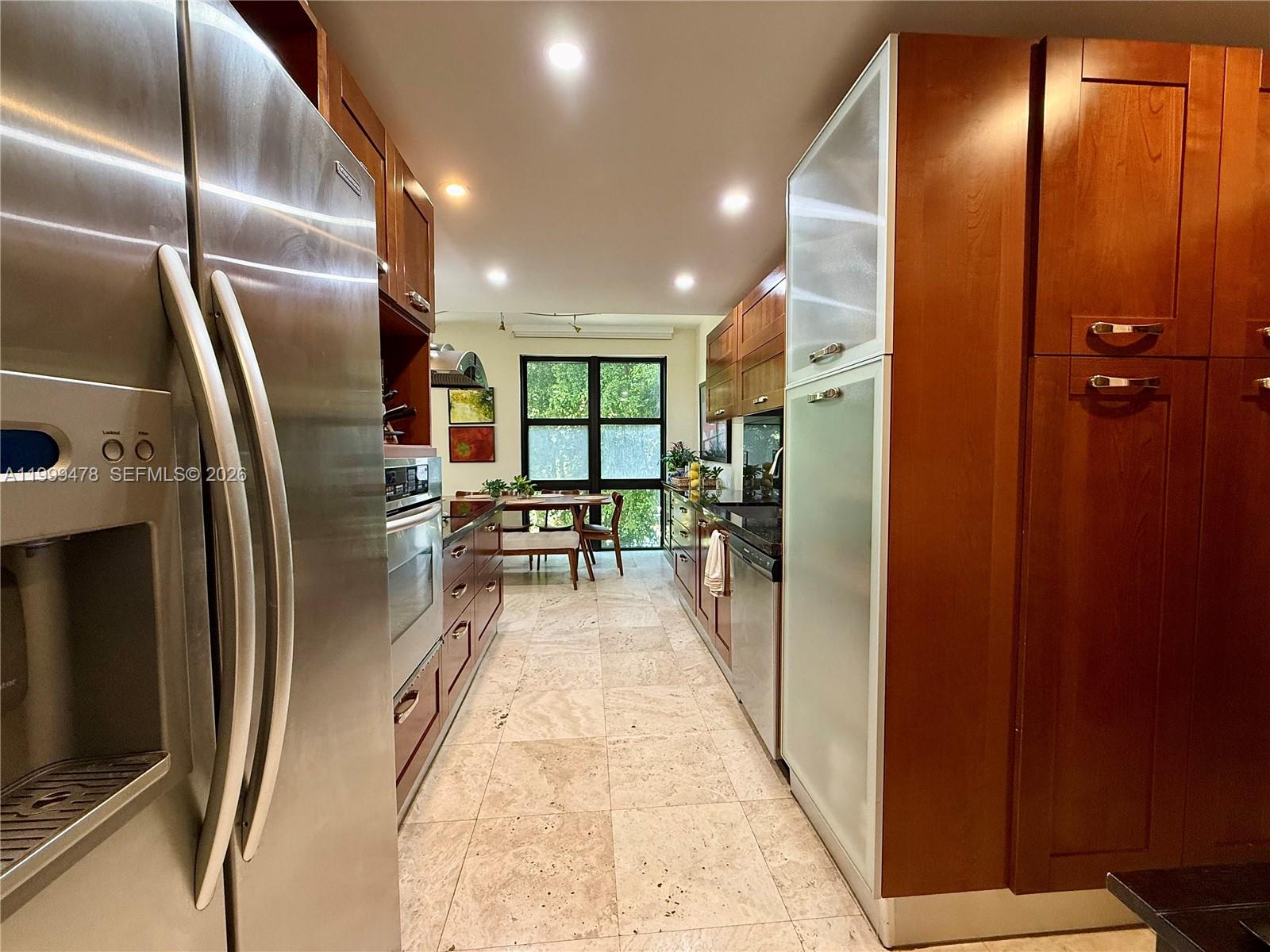1121 Crandon Blvd #E107, Key Biscayne FL 33149