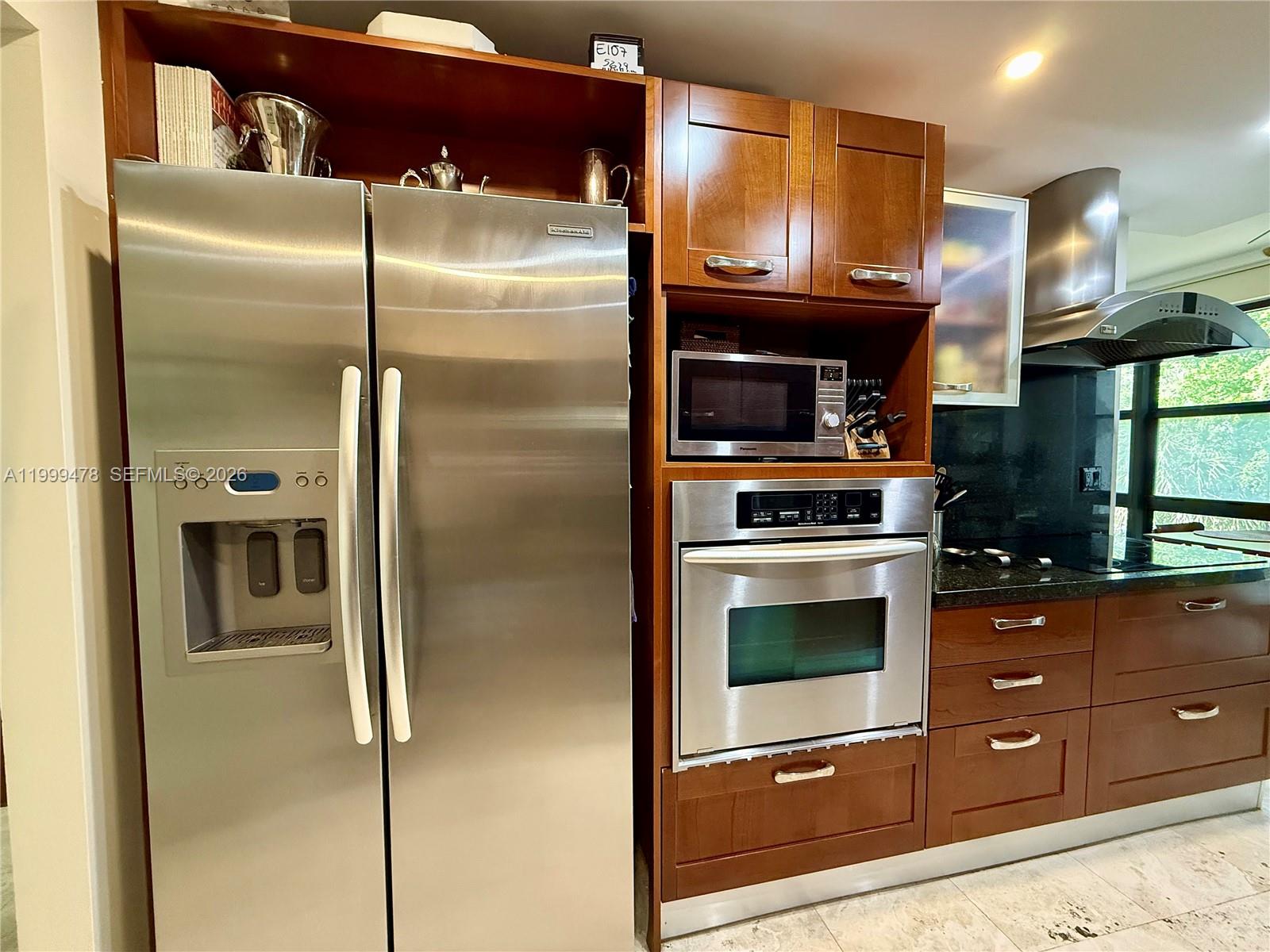 1121 Crandon Blvd #E107, Key Biscayne FL 33149
