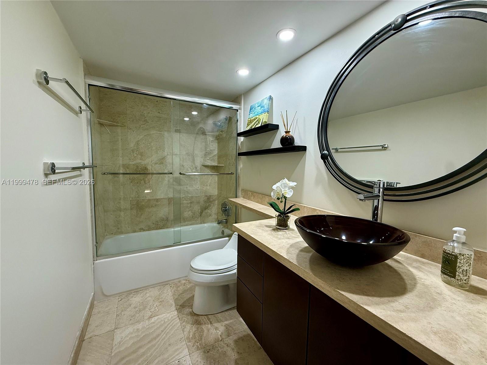 1121 Crandon Blvd #E107, Key Biscayne FL 33149