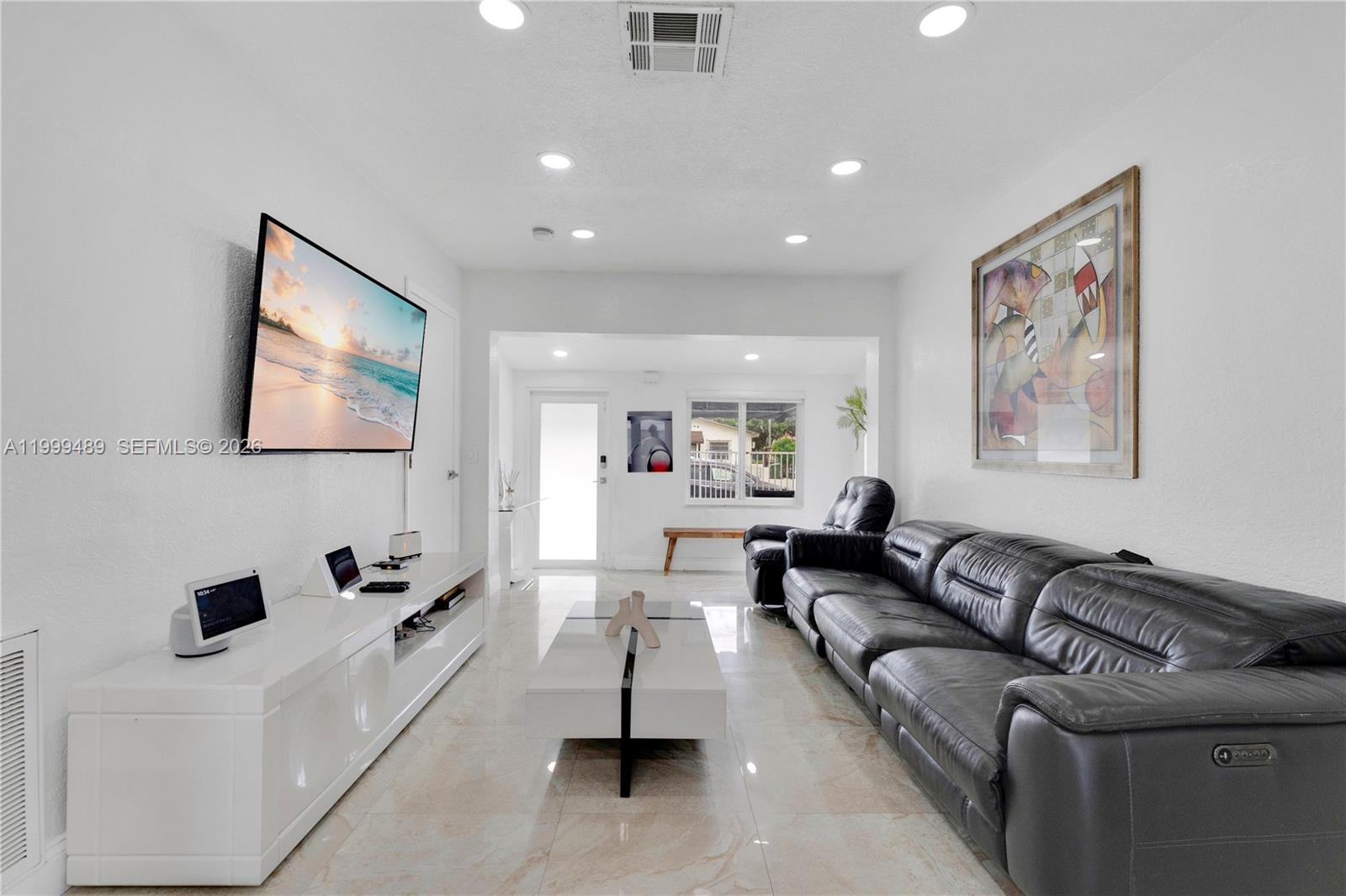 4310 SW 7th St, Miami FL 33134