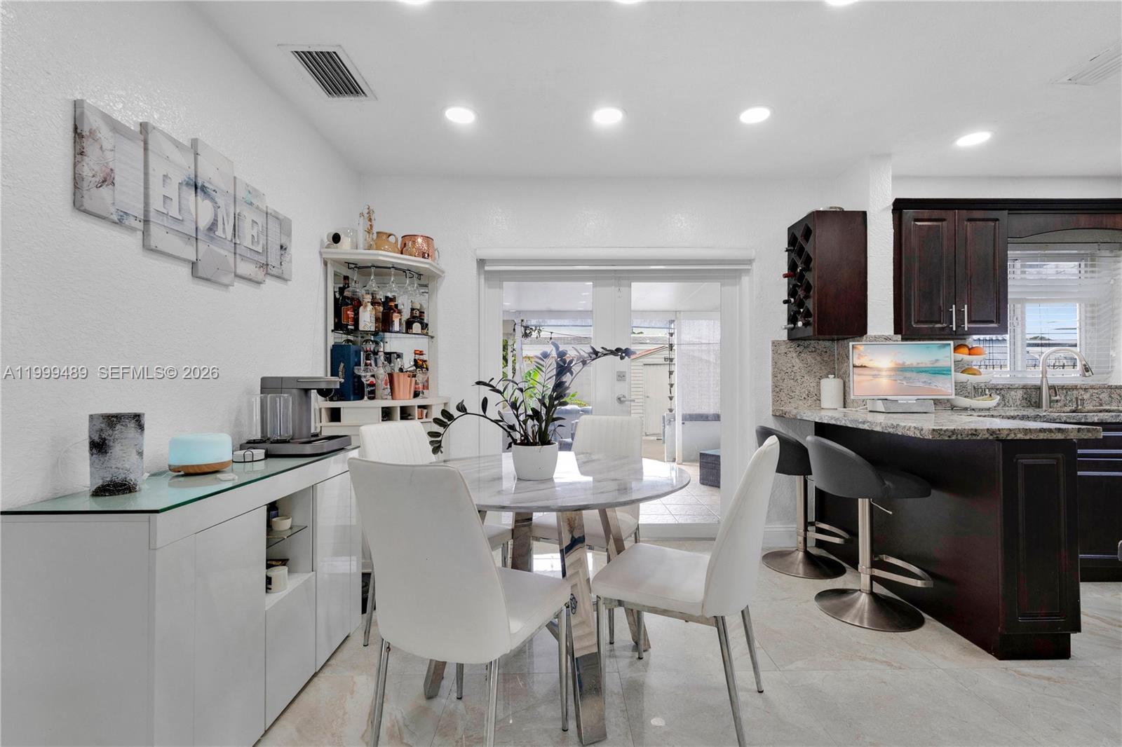 4310 SW 7th St, Miami FL 33134