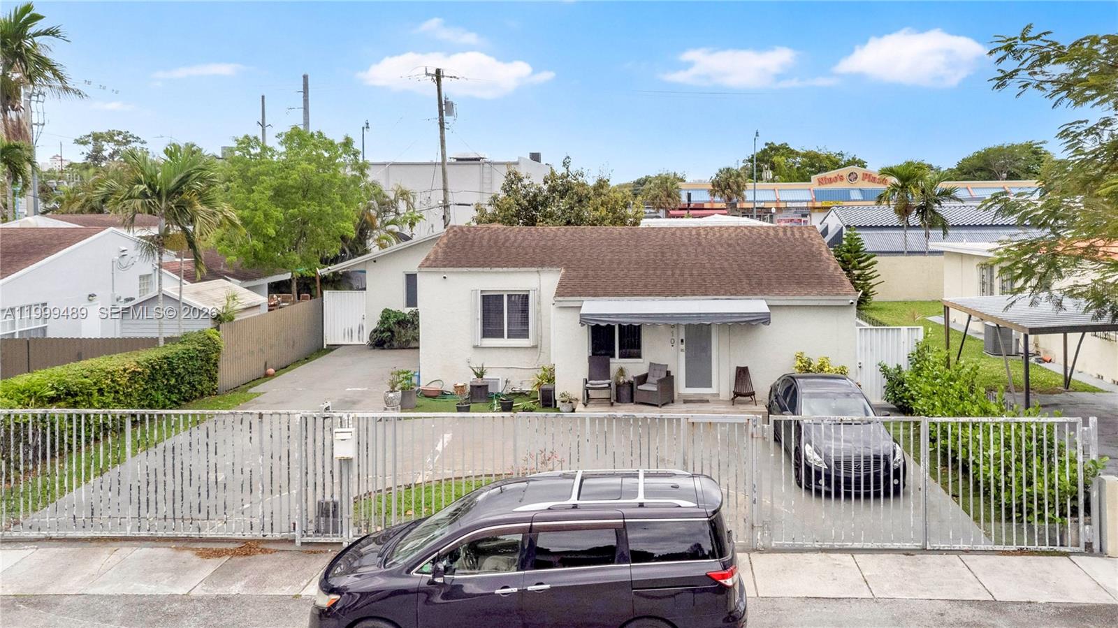 4310 SW 7th St, Miami FL 33134