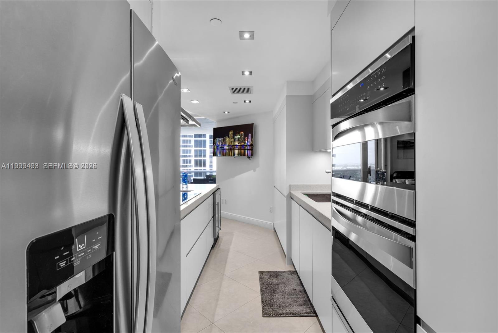 4775 Collins Ave #3608, Miami Beach FL 33140