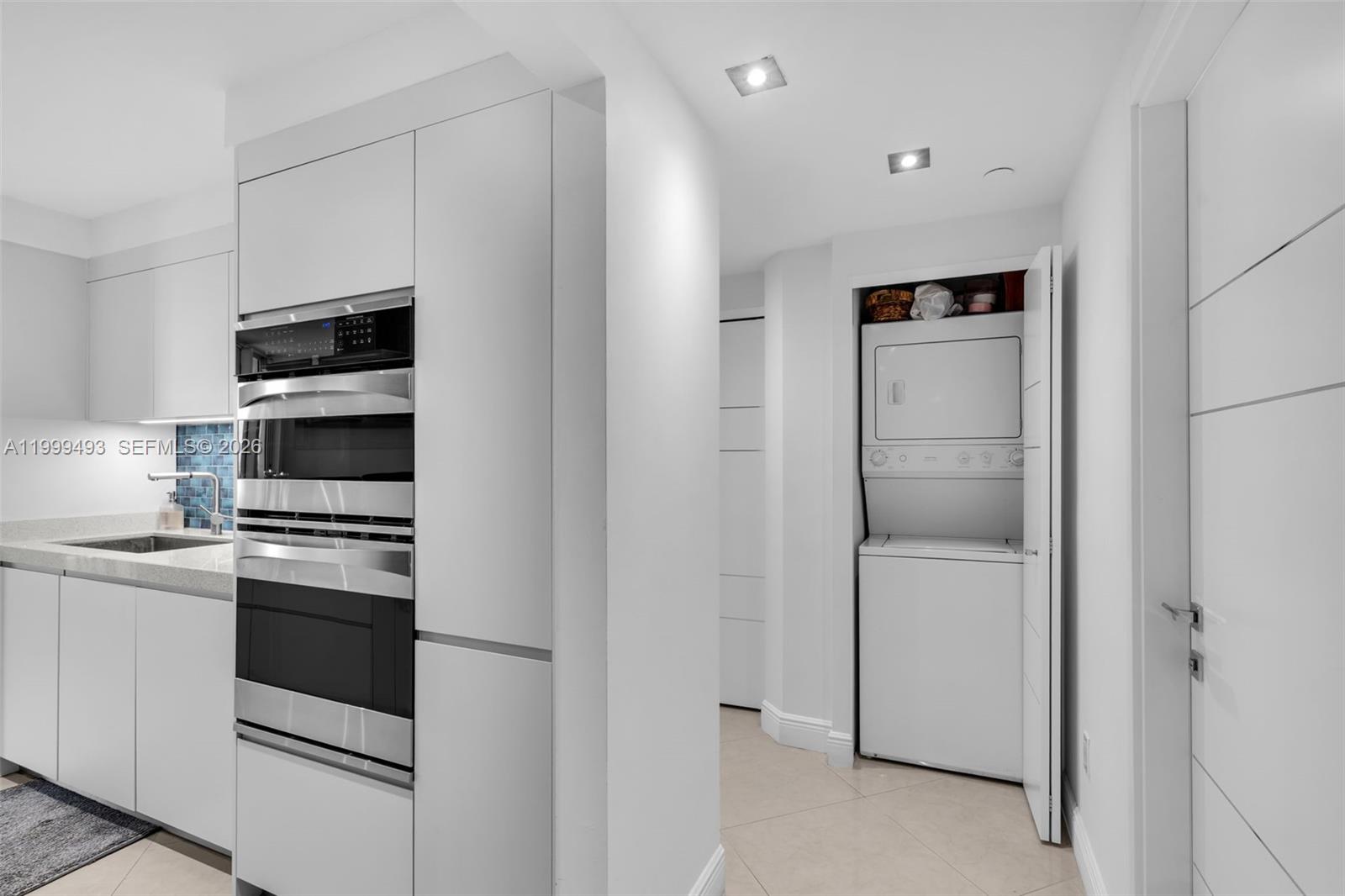 4775 Collins Ave #3608, Miami Beach FL 33140
