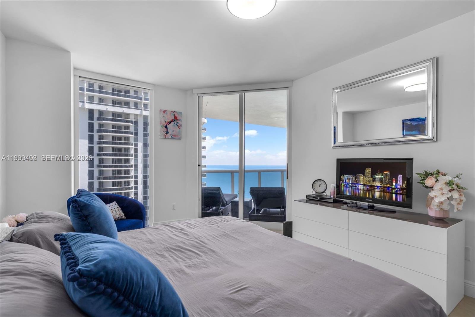 4775 Collins Ave #3608, Miami Beach FL 33140