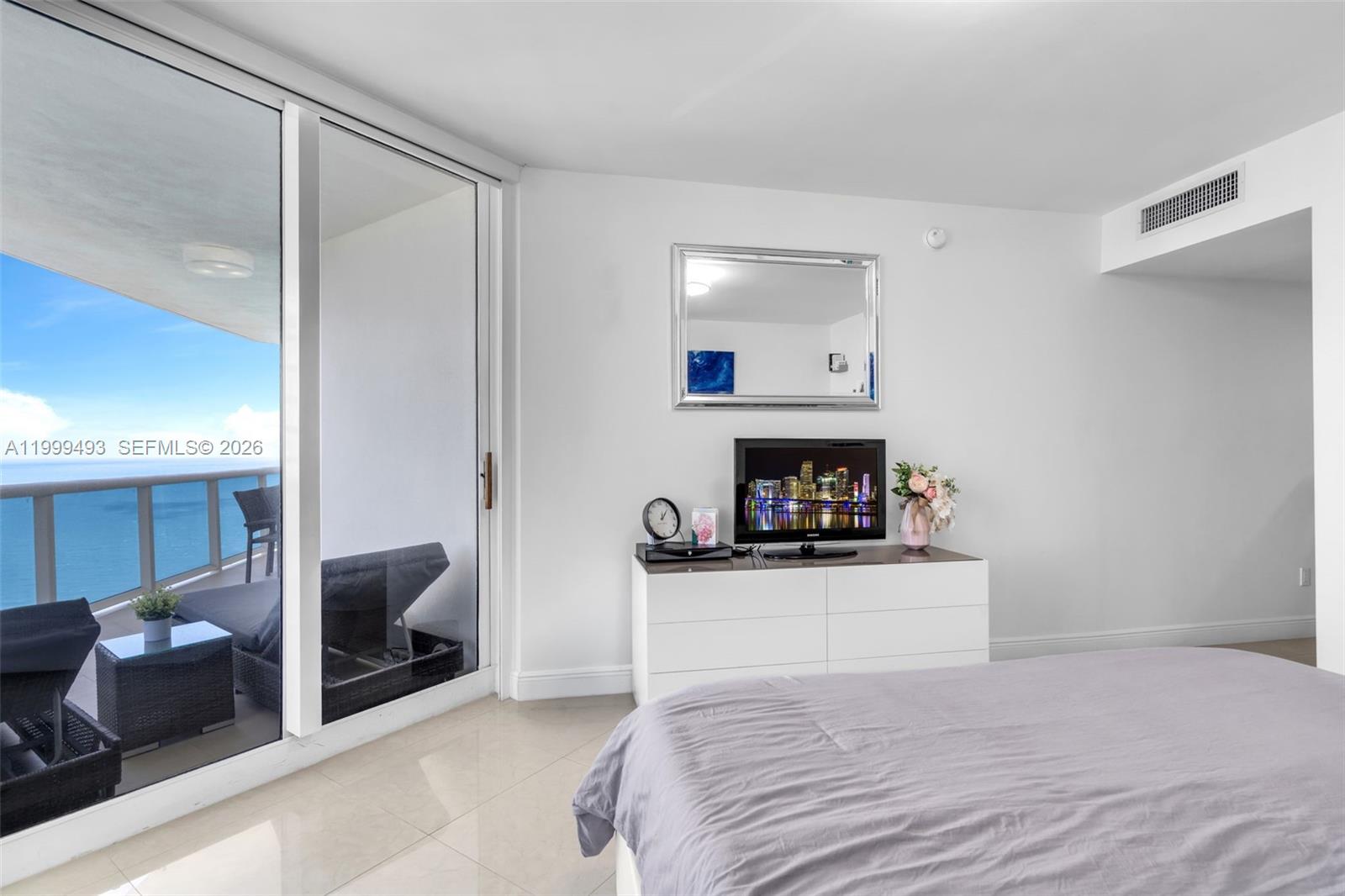 4775 Collins Ave #3608, Miami Beach FL 33140