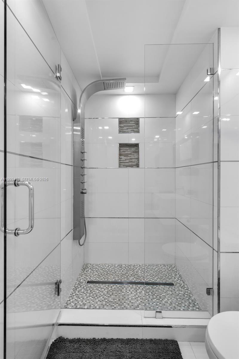 4775 Collins Ave #3608, Miami Beach FL 33140