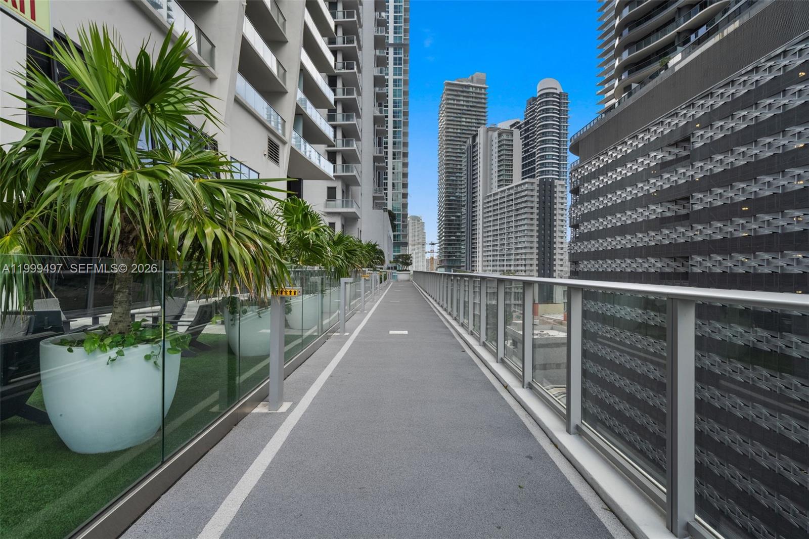 1010 Brickell Ave #1411, Miami FL 33131