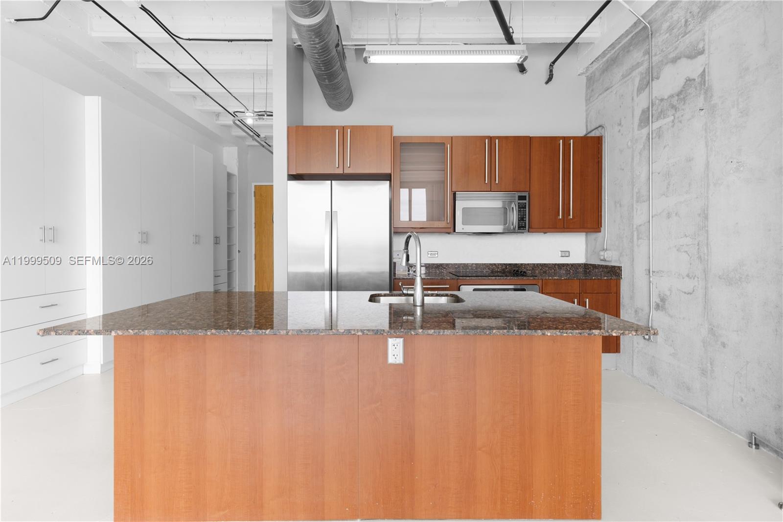 8101 Biscayne Blvd #R-414, Miami FL 33138