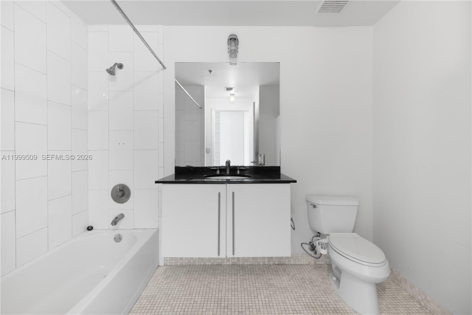 8101 Biscayne Blvd #R-414, Miami FL 33138
