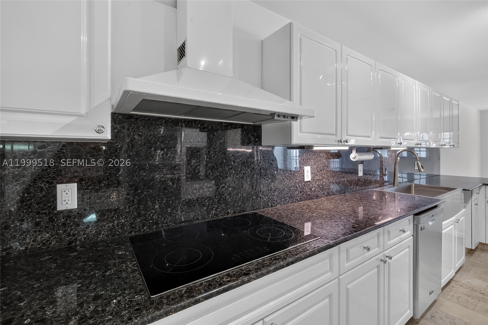 1413 Sunset Harbour Dr #209, Miami Beach FL 33139