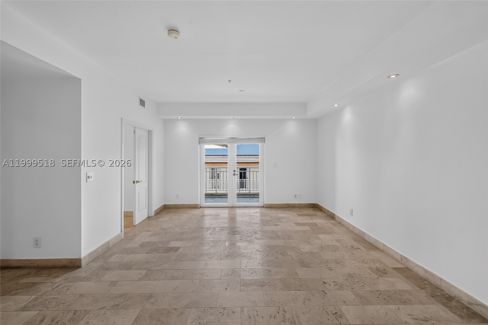 1413 Sunset Harbour Dr #209, Miami Beach FL 33139