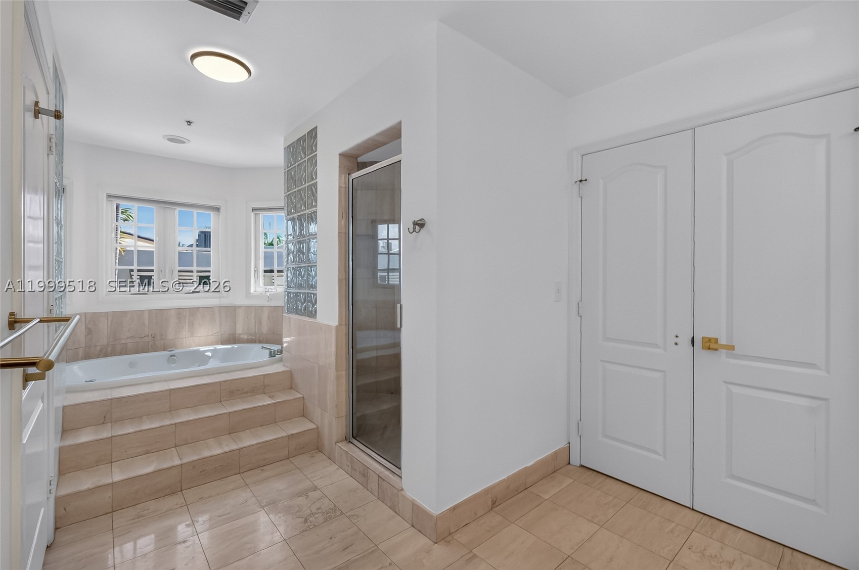 1413 Sunset Harbour Dr #209, Miami Beach FL 33139