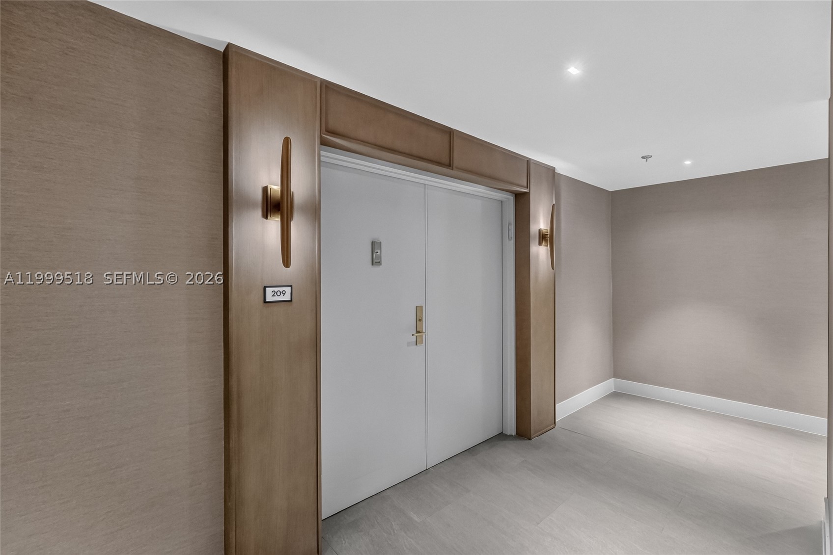 1413 Sunset Harbour Dr #209, Miami Beach FL 33139