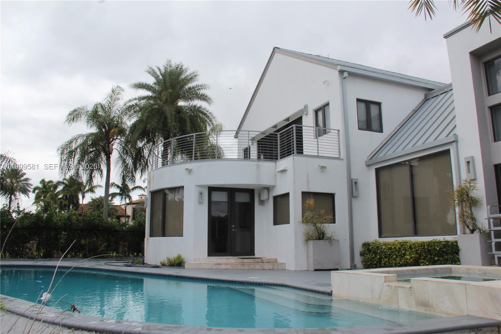 540 Lido Dr, Fort Lauderdale FL 33301