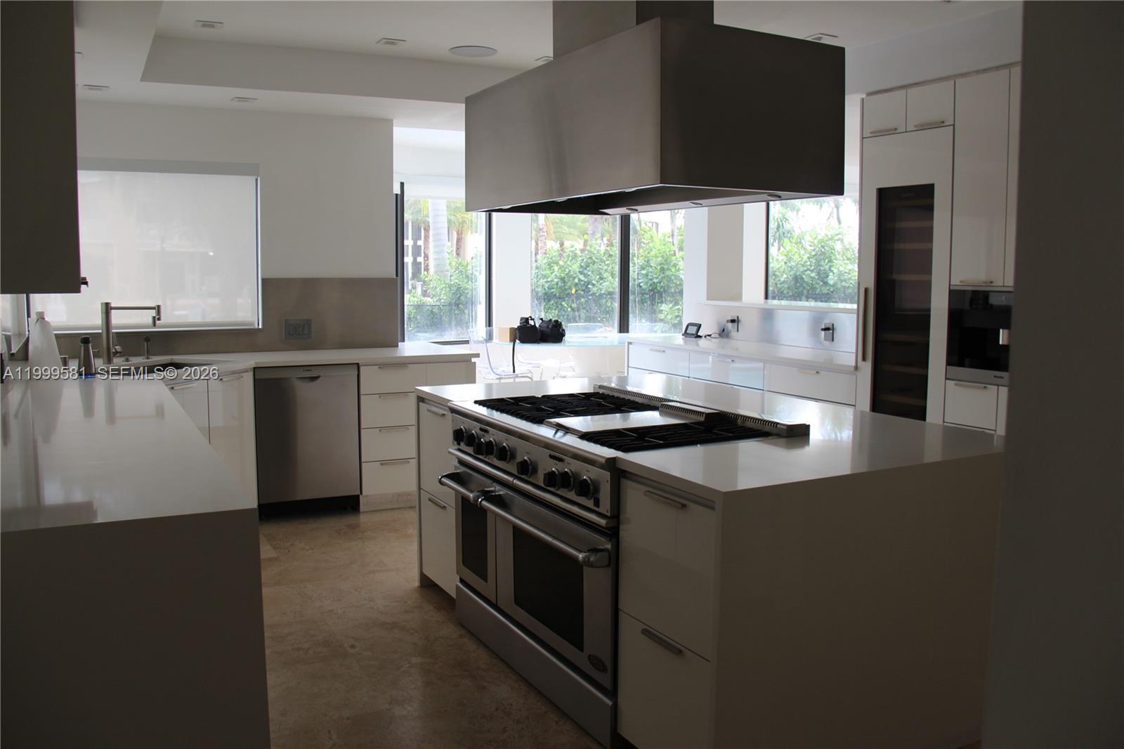 540 Lido Dr, Fort Lauderdale FL 33301