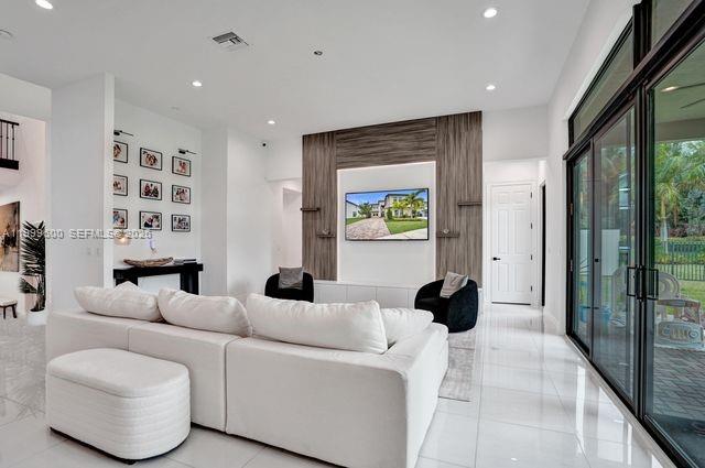 17073 Cappuccino Way, Boca Raton FL 33496