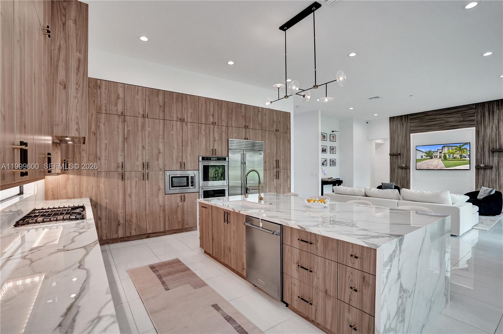 17073 Cappuccino Way, Boca Raton FL 33496