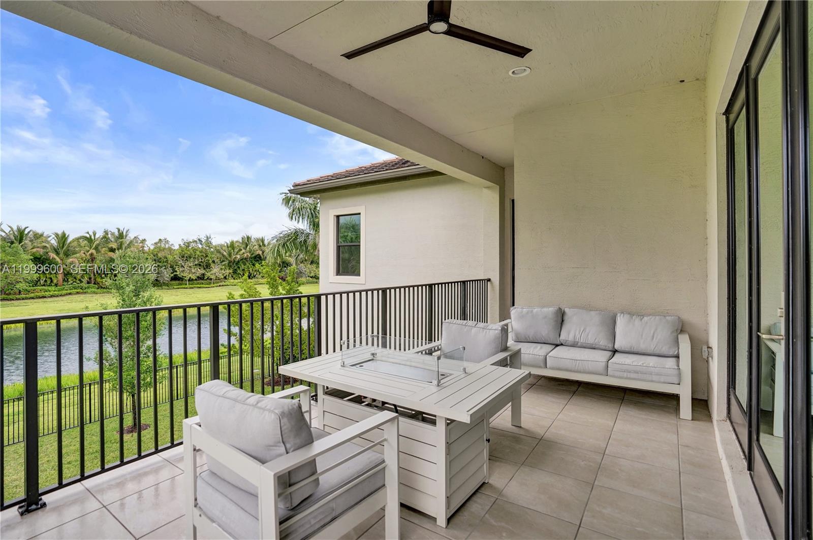 17073 Cappuccino Way, Boca Raton FL 33496