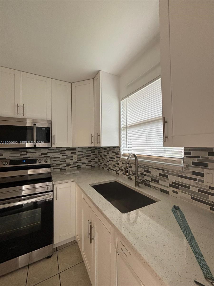 21904 Lake Forest Cir #203, Boca Raton FL 33433
