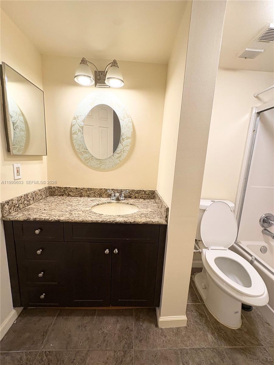 21904 Lake Forest Cir #203, Boca Raton FL 33433