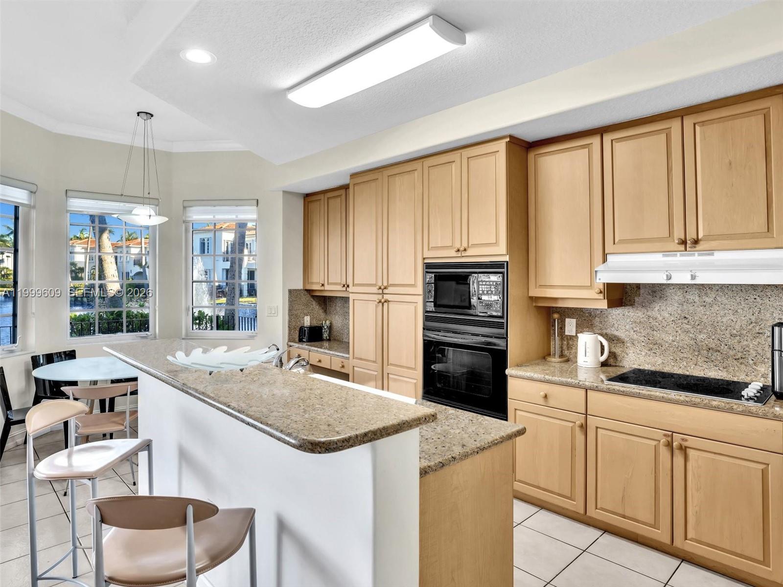 20780 NE 32nd Ave, Aventura FL 33180
