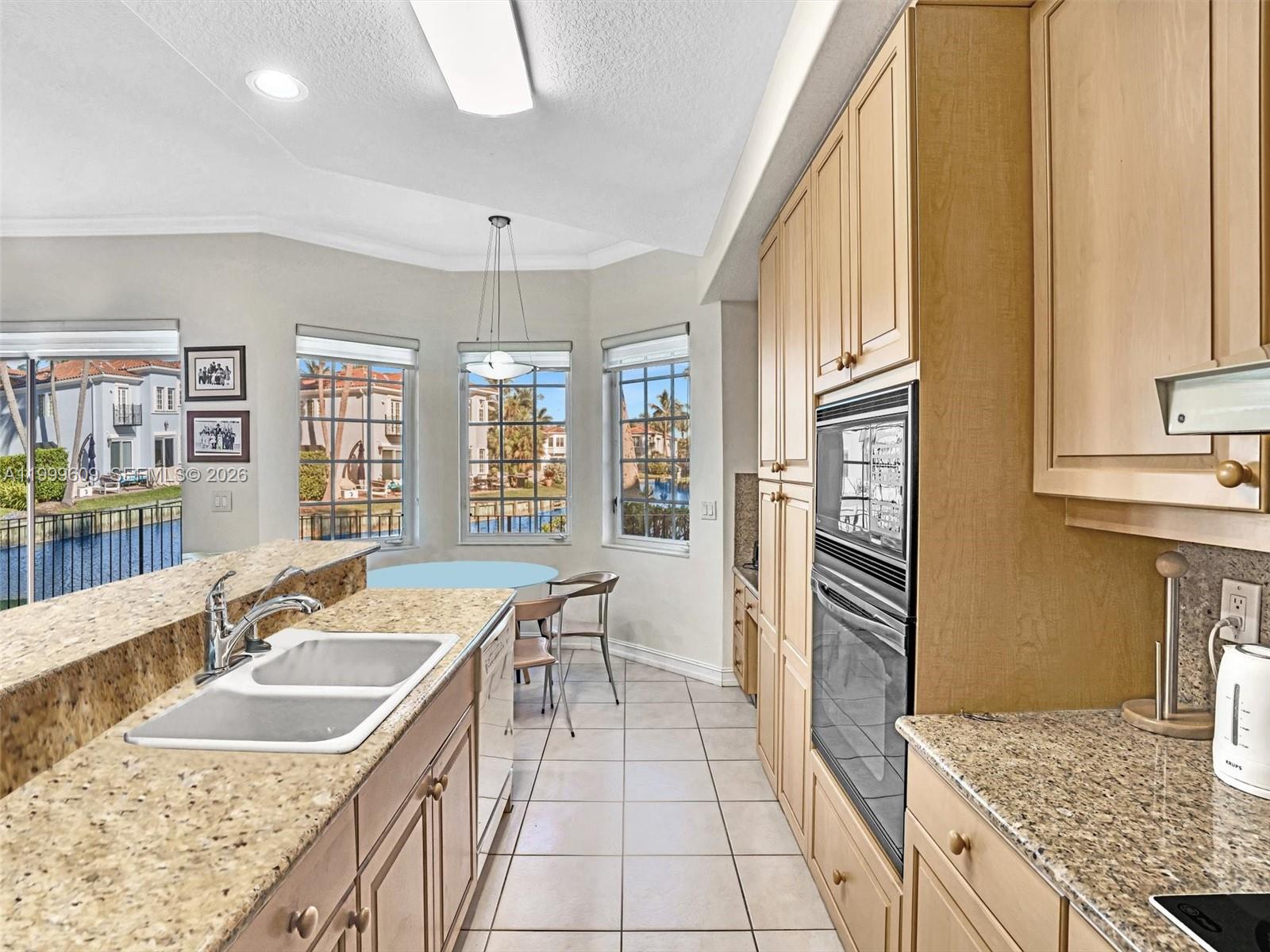 20780 NE 32nd Ave, Aventura FL 33180