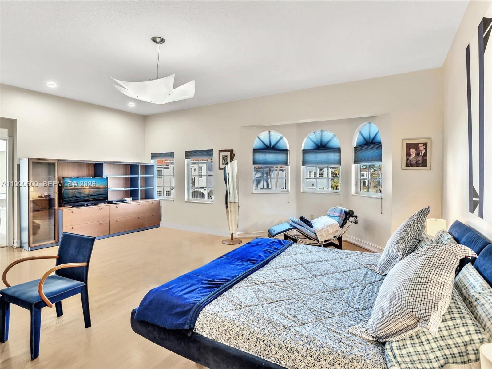 20780 NE 32nd Ave, Aventura FL 33180