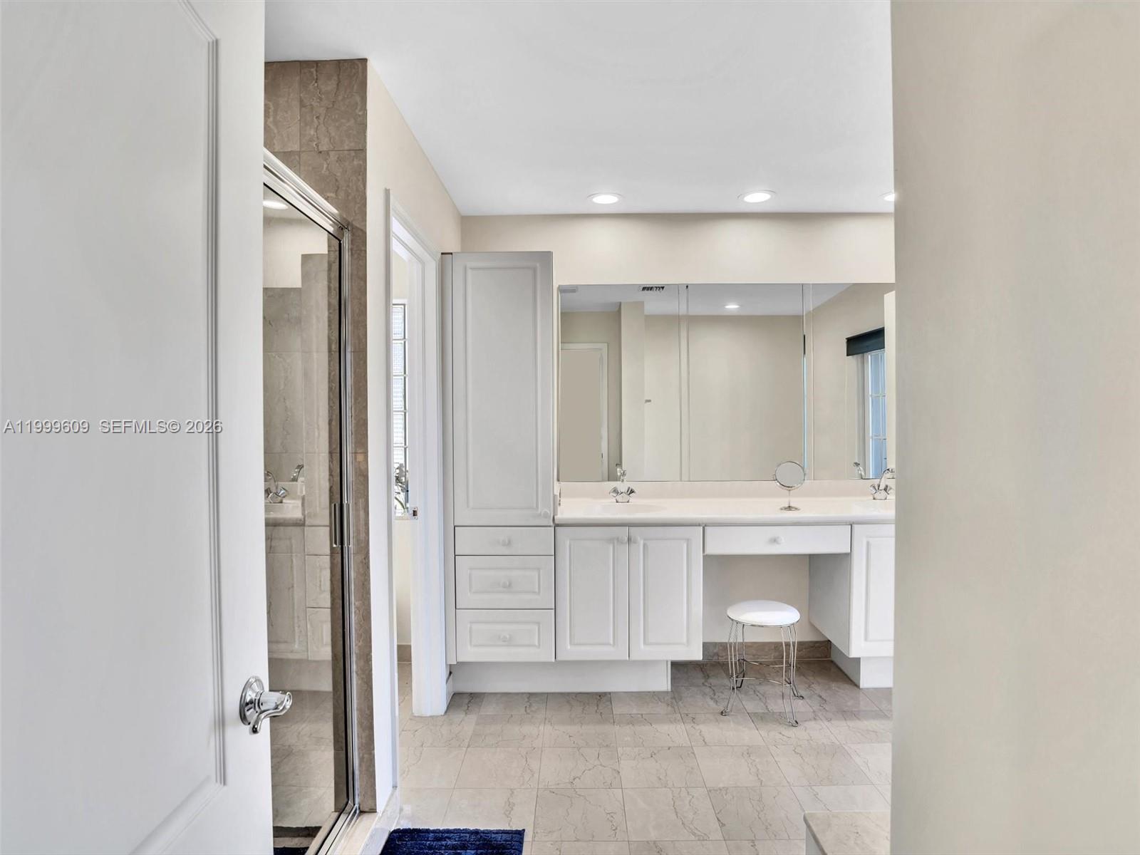20780 NE 32nd Ave, Aventura FL 33180