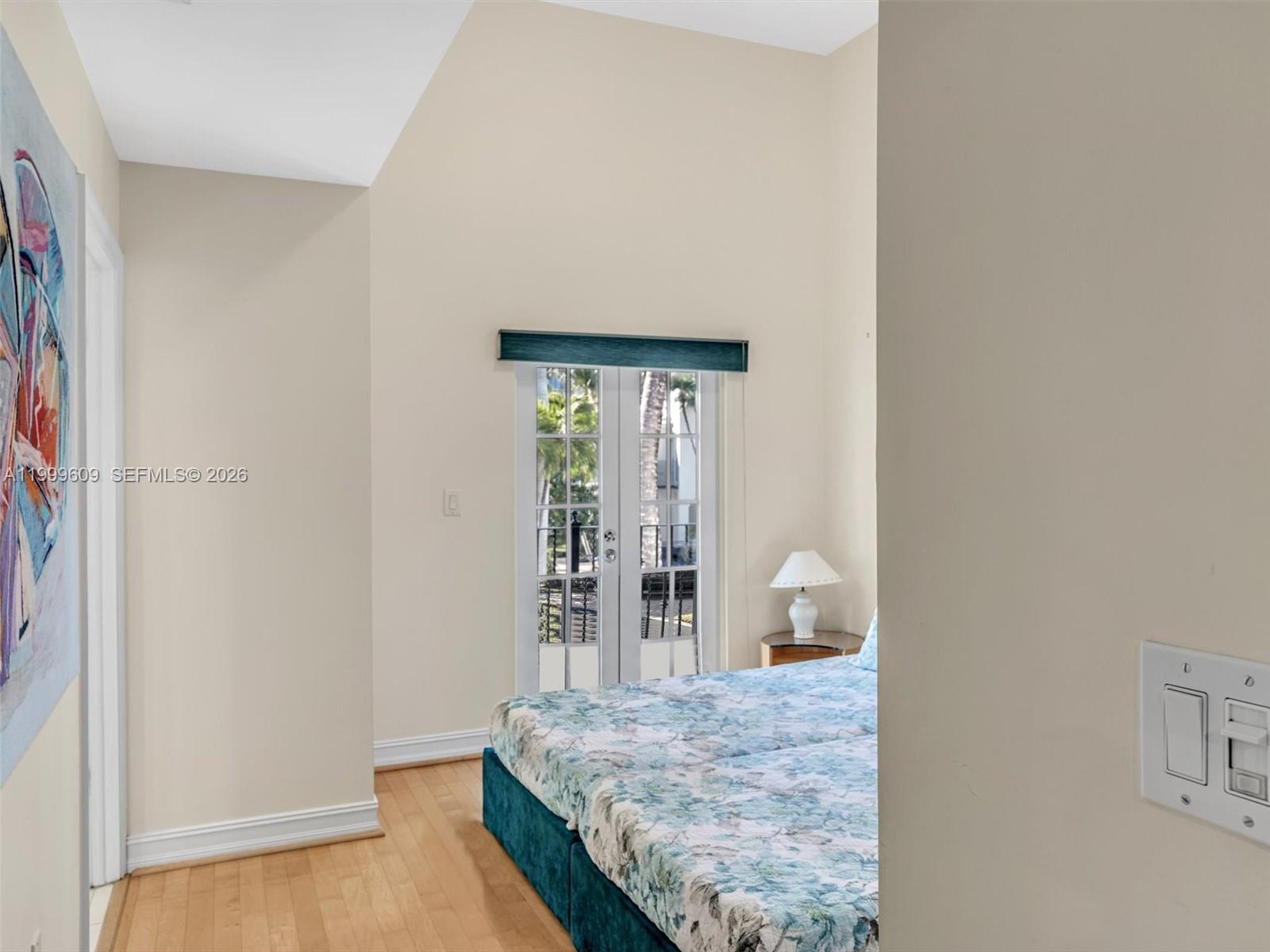 20780 NE 32nd Ave, Aventura FL 33180
