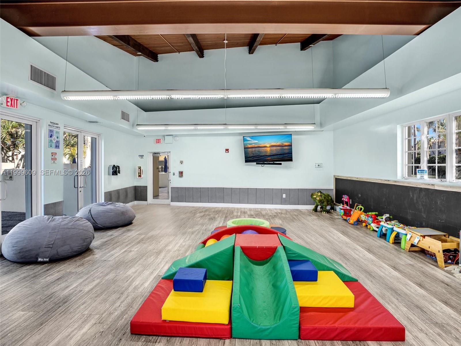 20780 NE 32nd Ave, Aventura FL 33180