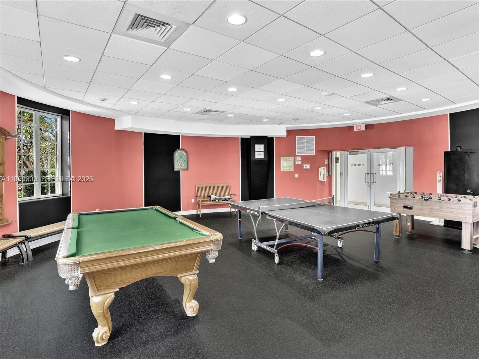20780 NE 32nd Ave, Aventura FL 33180