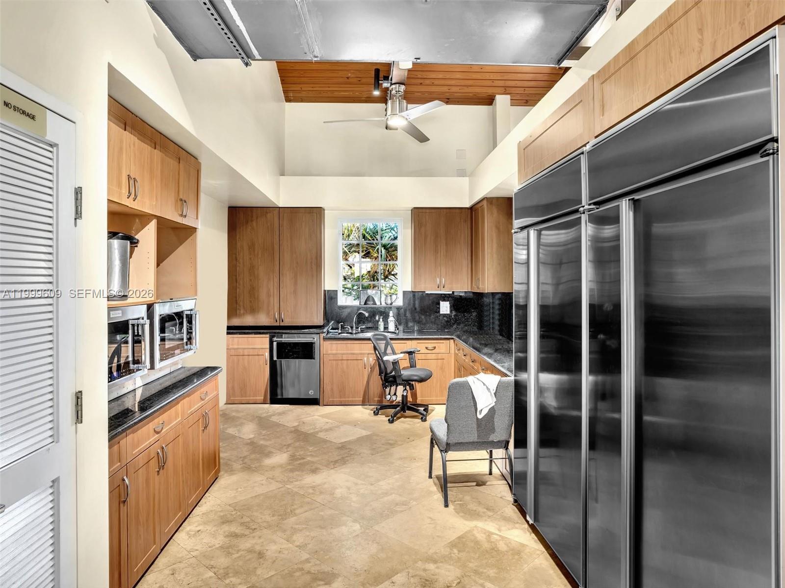 20780 NE 32nd Ave, Aventura FL 33180