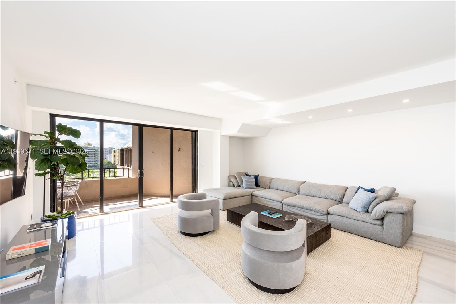 201 Crandon Blvd #923, Key Biscayne FL 33149