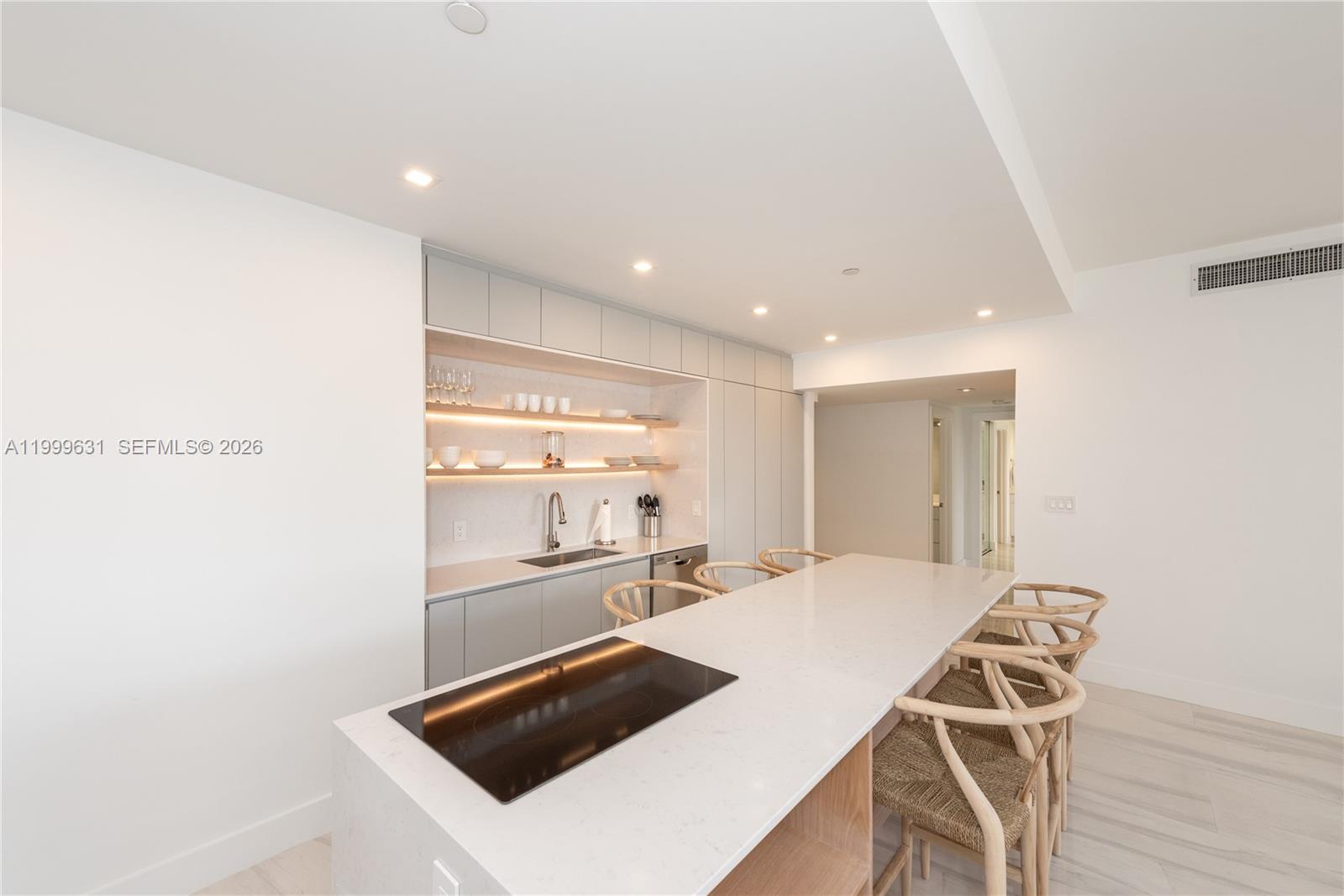 201 Crandon Blvd #923, Key Biscayne FL 33149