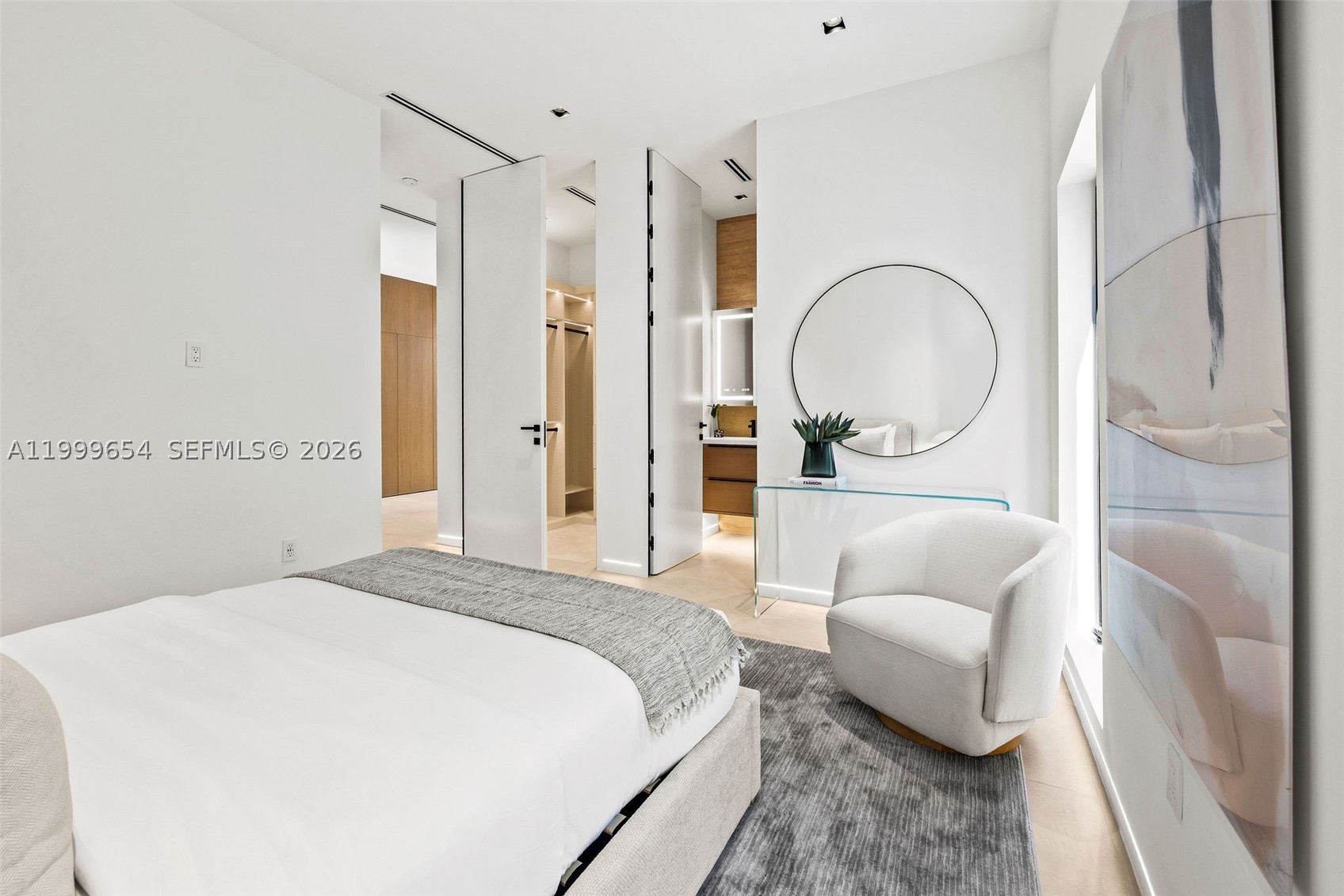 325 W 63rd St, Miami Beach FL 33141