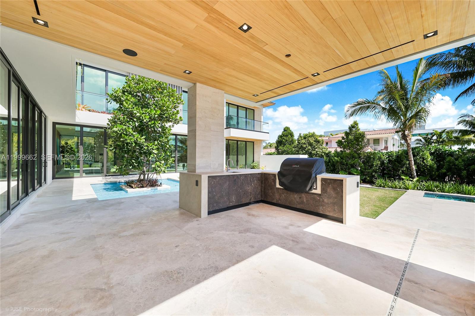 770 Lake Rd, Miami FL 33137