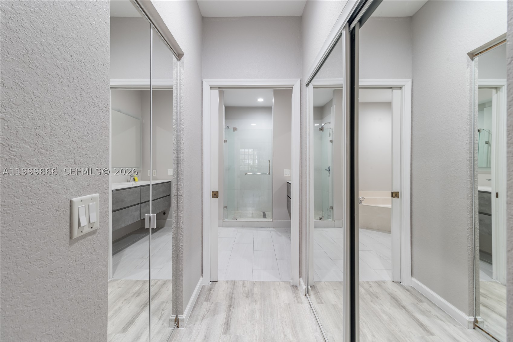 1611 Passion Vine Cir #12-2, Weston FL 33326